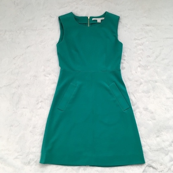 Diane Von Furstenberg Dresses & Skirts - Like New Diane Von Furstenberg Turquoise Carpreena Mini Dress, size 2